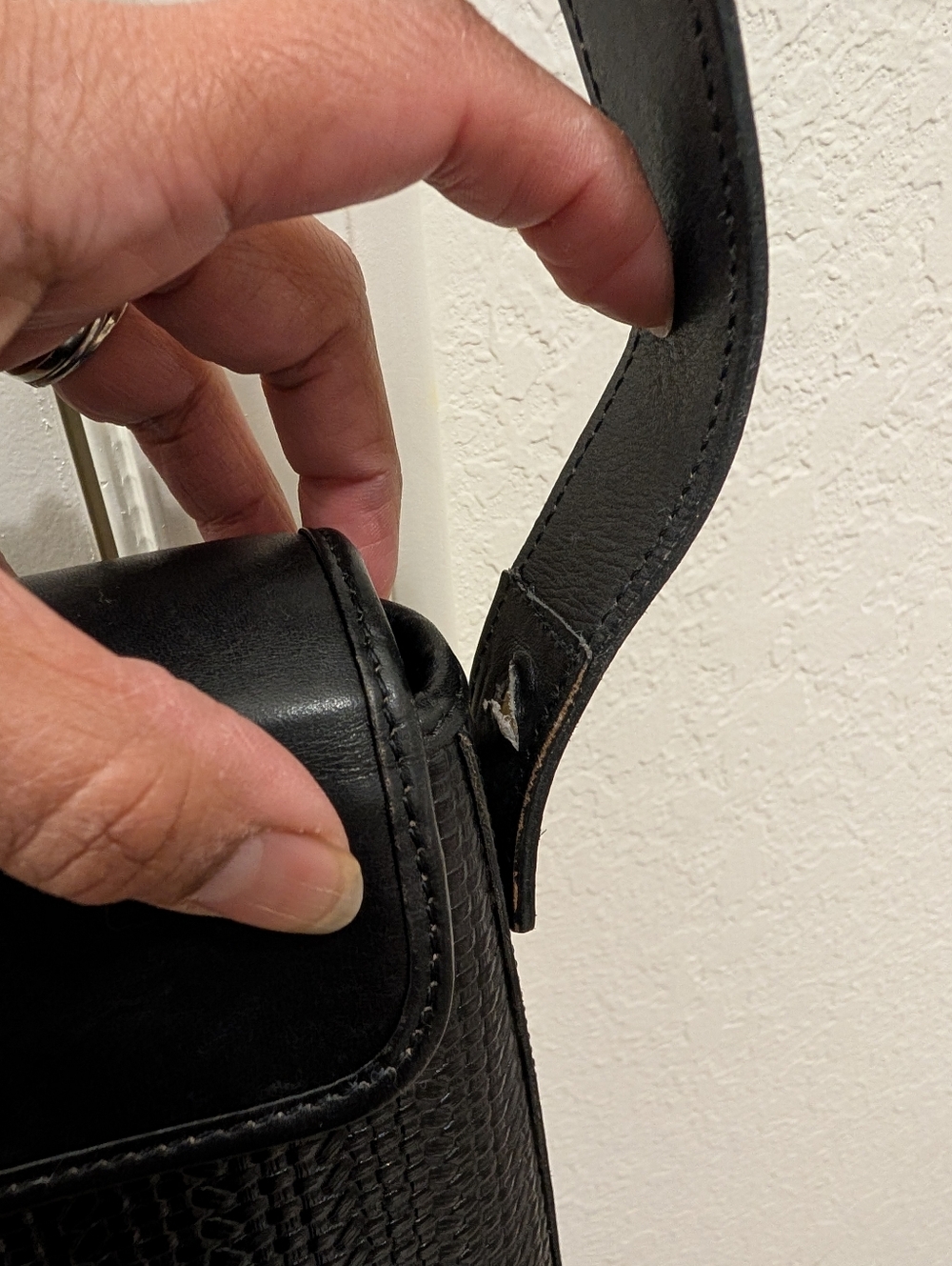 Authentic Christian Dior Black Woven Leather Shoulder/Crossbody Bag - Picture 5 of 16